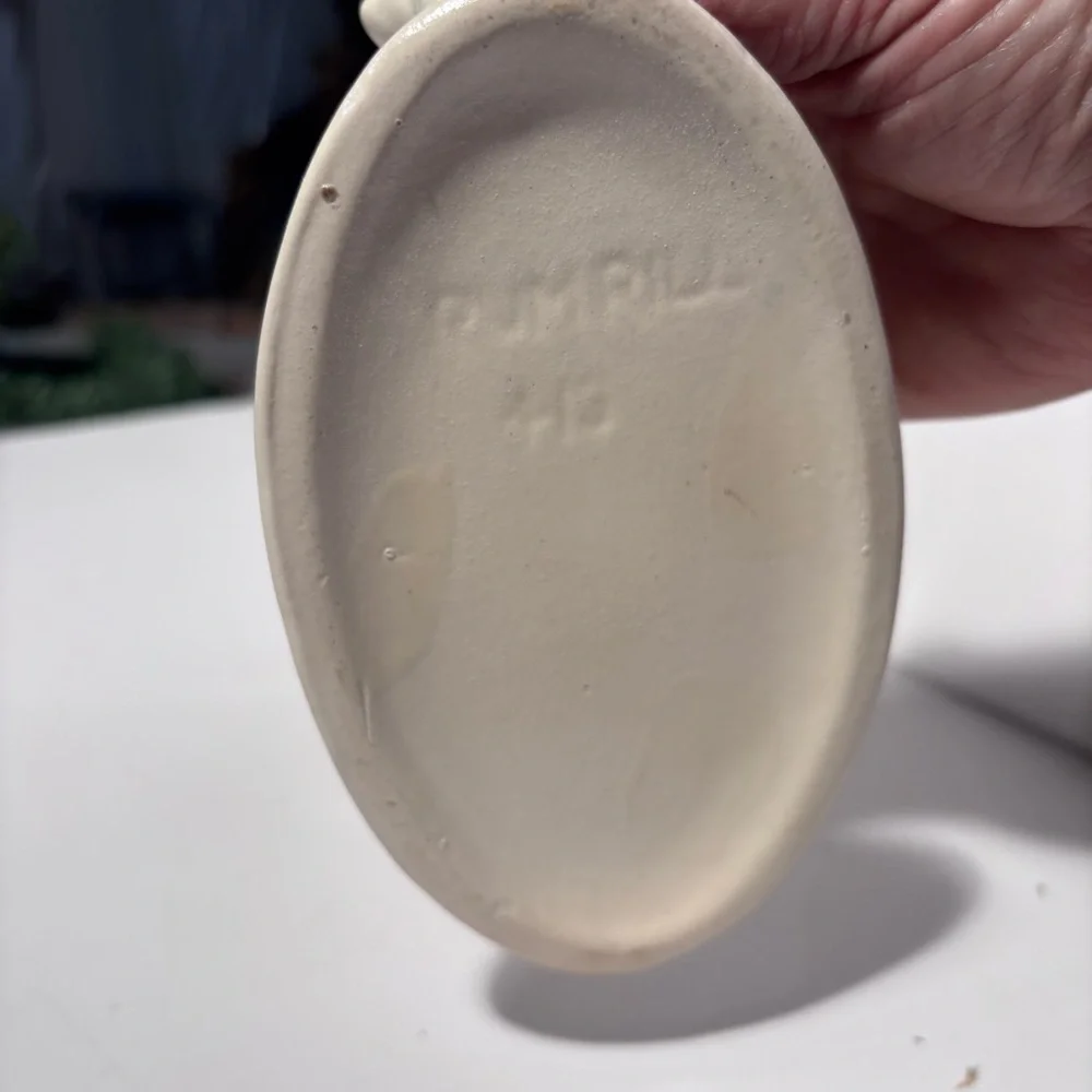 Vintage Red Wing  Pottery White Cornucopia Vase #413